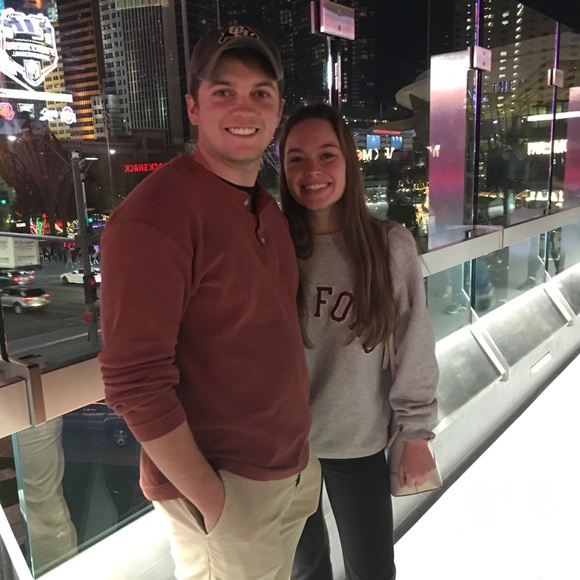 Meet your Posher, Mallory - Picture 1 of 2